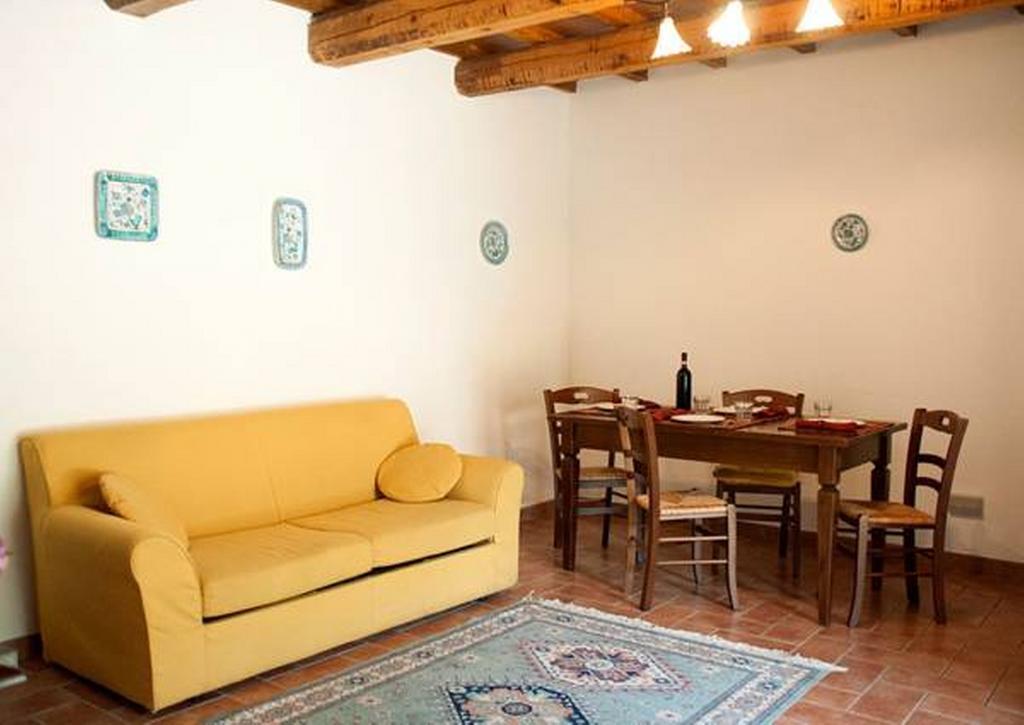 Hostal Il Poggio Delle Ginestre Torgiano Exterior foto