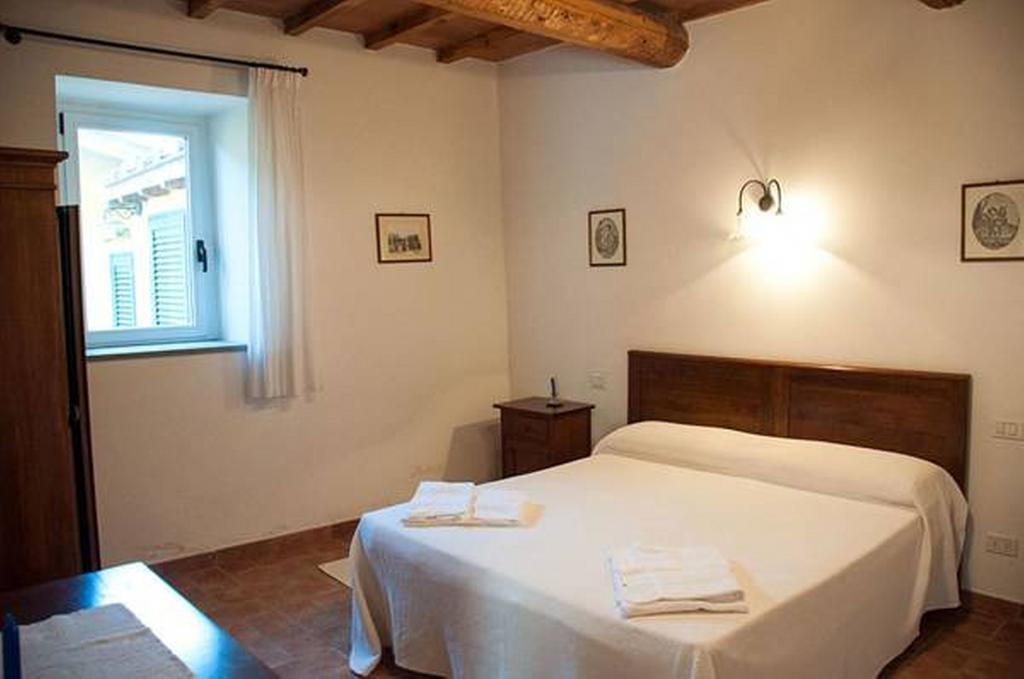 Hostal Il Poggio Delle Ginestre Torgiano Exterior foto