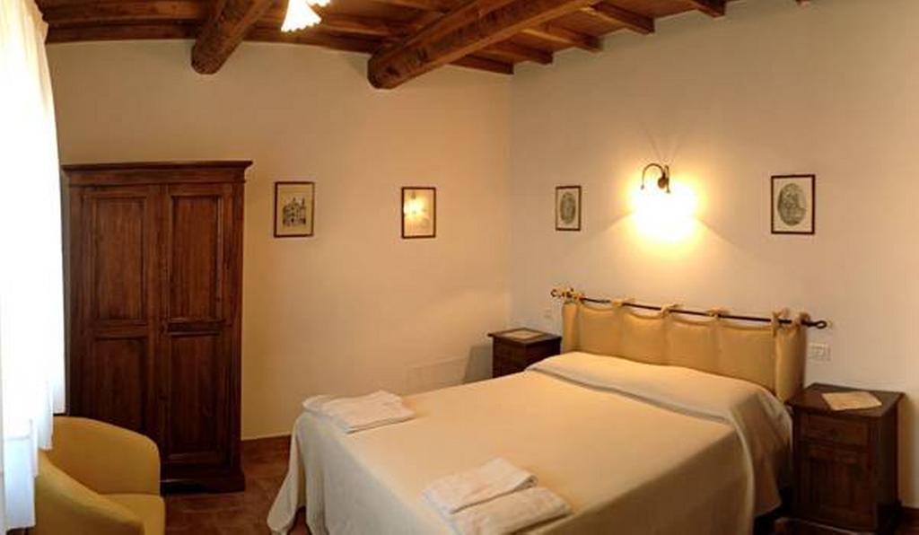 Hostal Il Poggio Delle Ginestre Torgiano Exterior foto