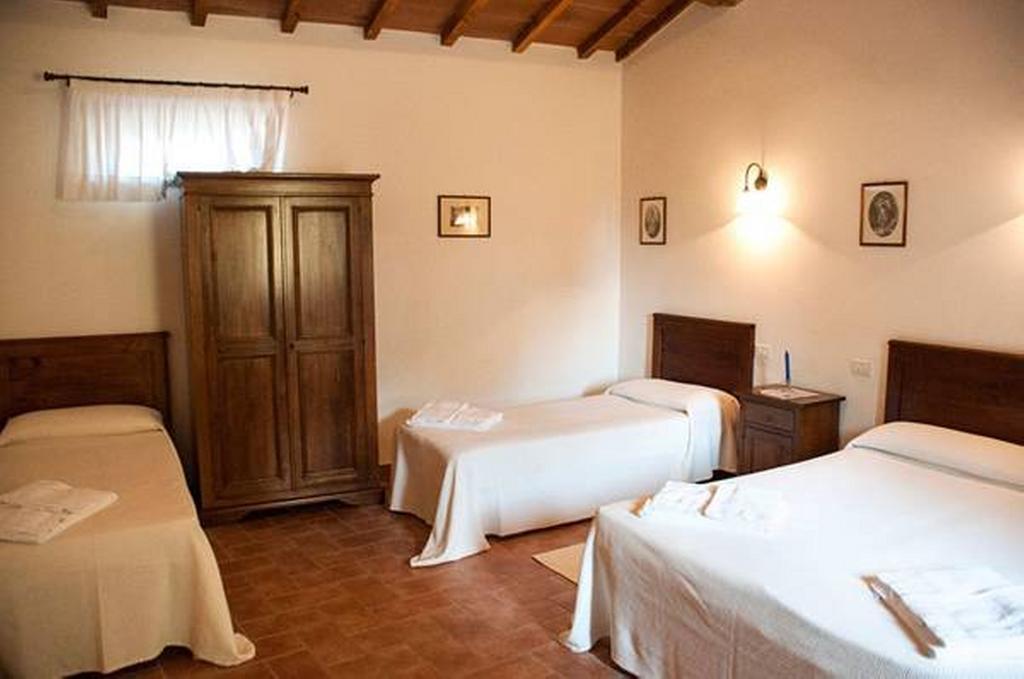 Hostal Il Poggio Delle Ginestre Torgiano Exterior foto